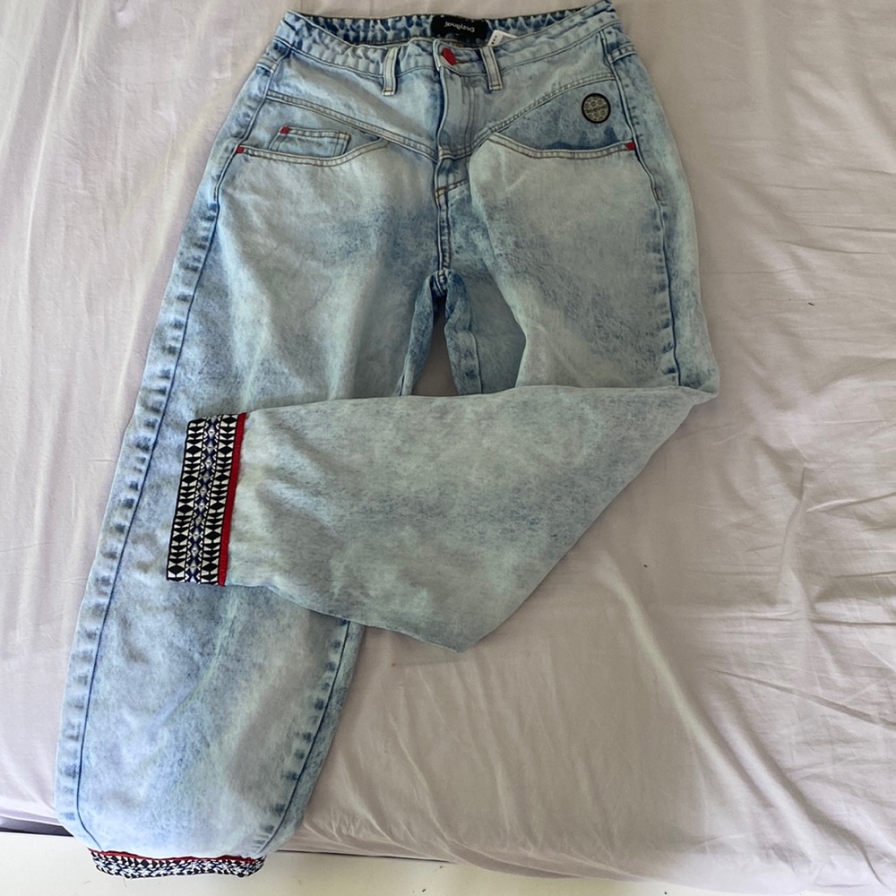 Desigual jeans